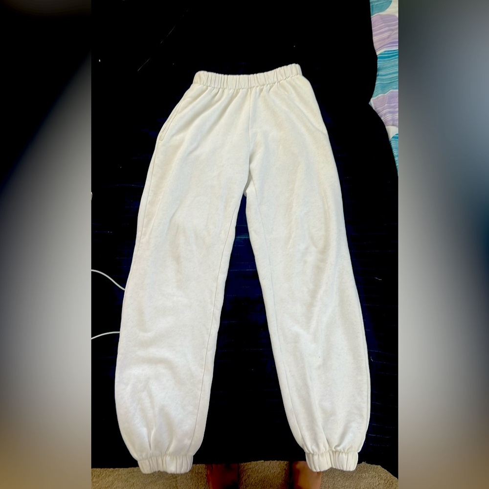 White brandy sweatpants one size fits all never worn
